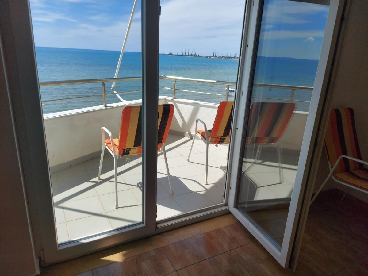 Bral Apartments 4 Durrës 外观 照片