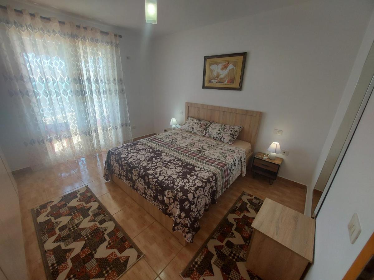 Bral Apartments 4 Durrës 外观 照片