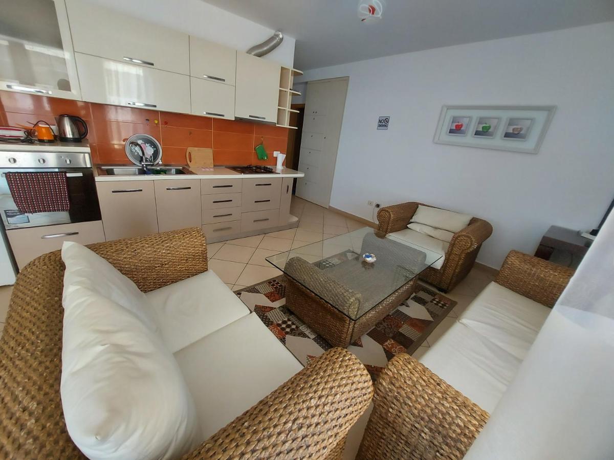 Bral Apartments 4 Durrës 外观 照片