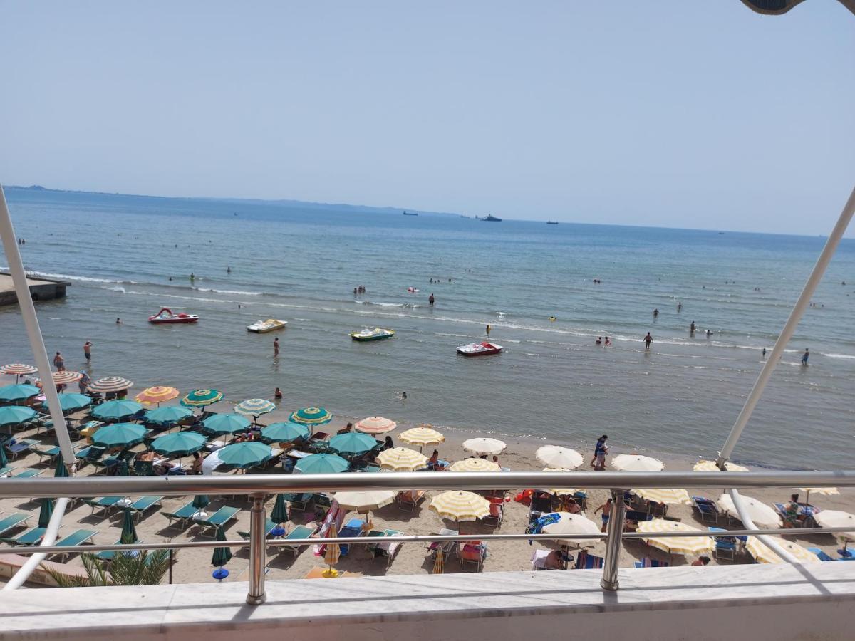 Bral Apartments 4 Durrës 外观 照片