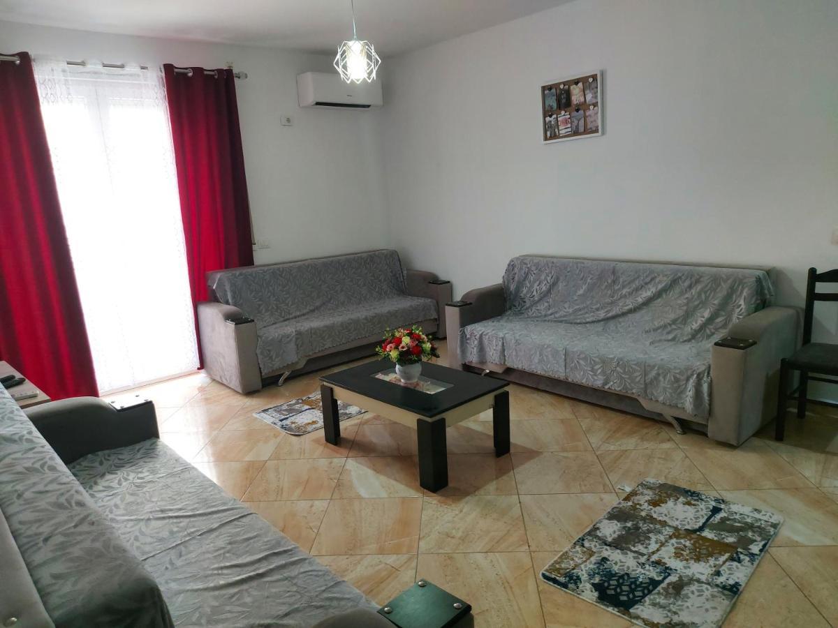 Bral Apartments 4 Durrës 外观 照片
