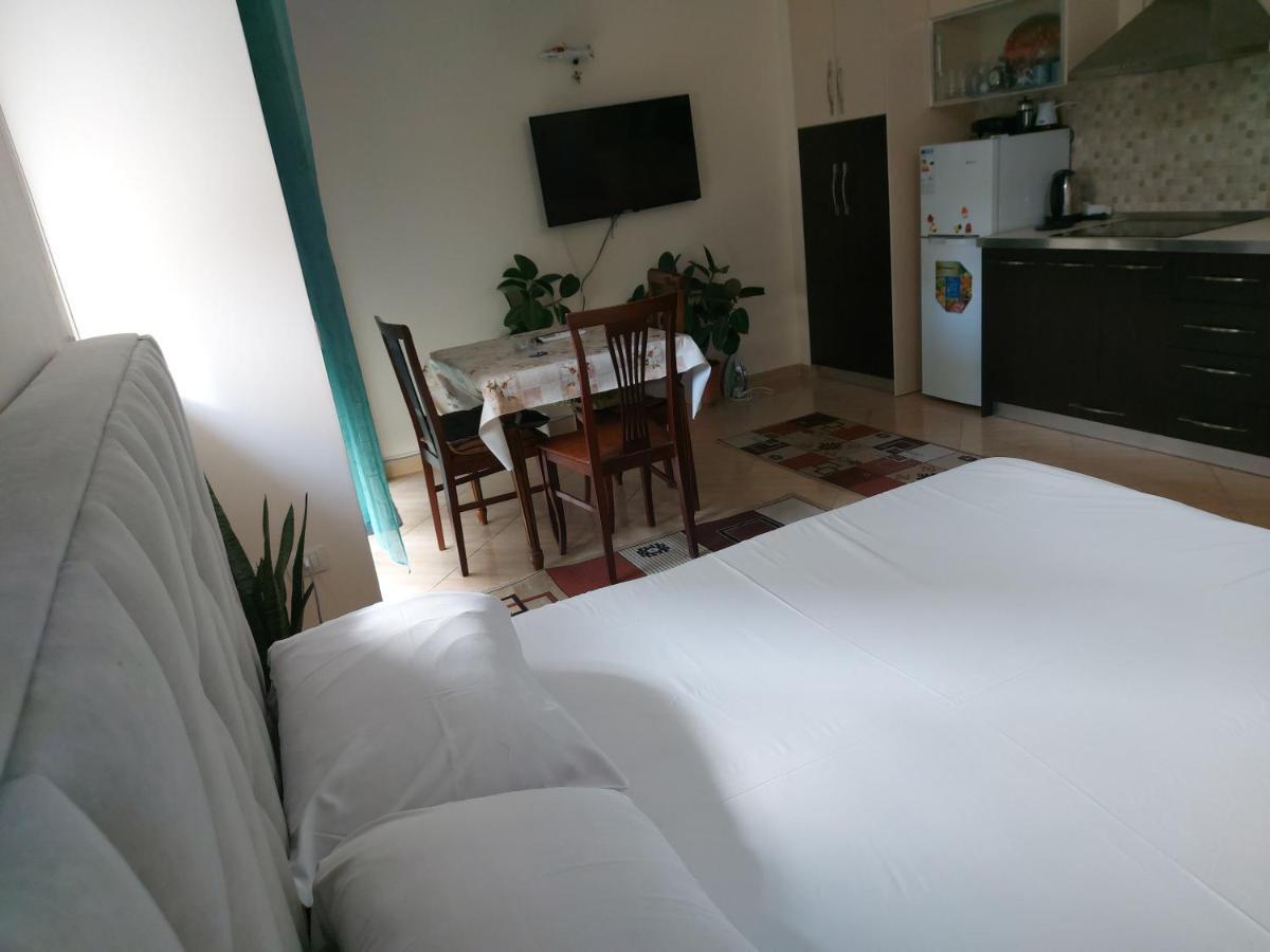 Bral Apartments 4 Durrës 外观 照片