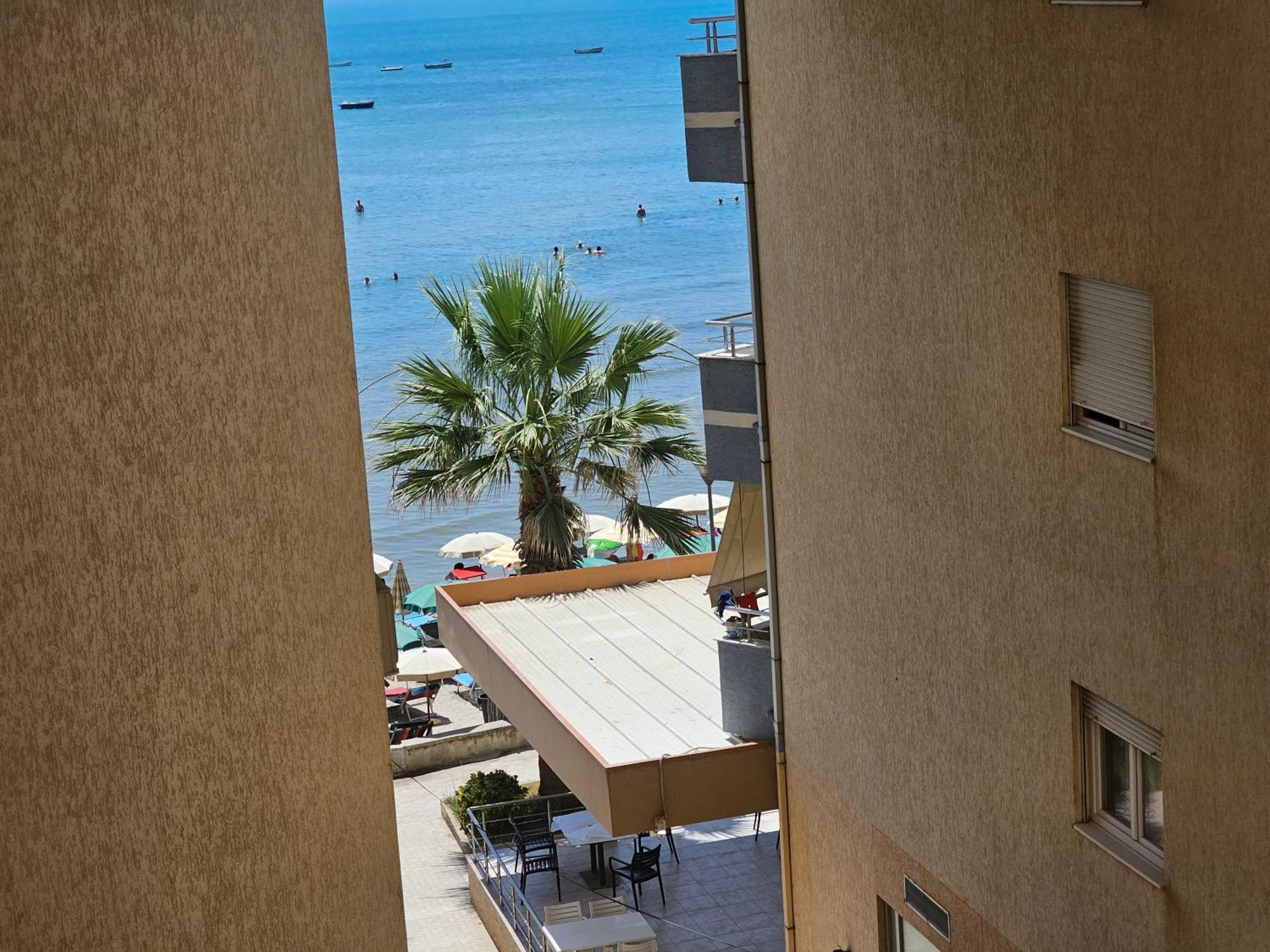 Bral Apartments 4 Durrës 外观 照片